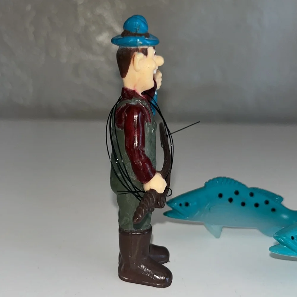 Fisherman cake topper 1995